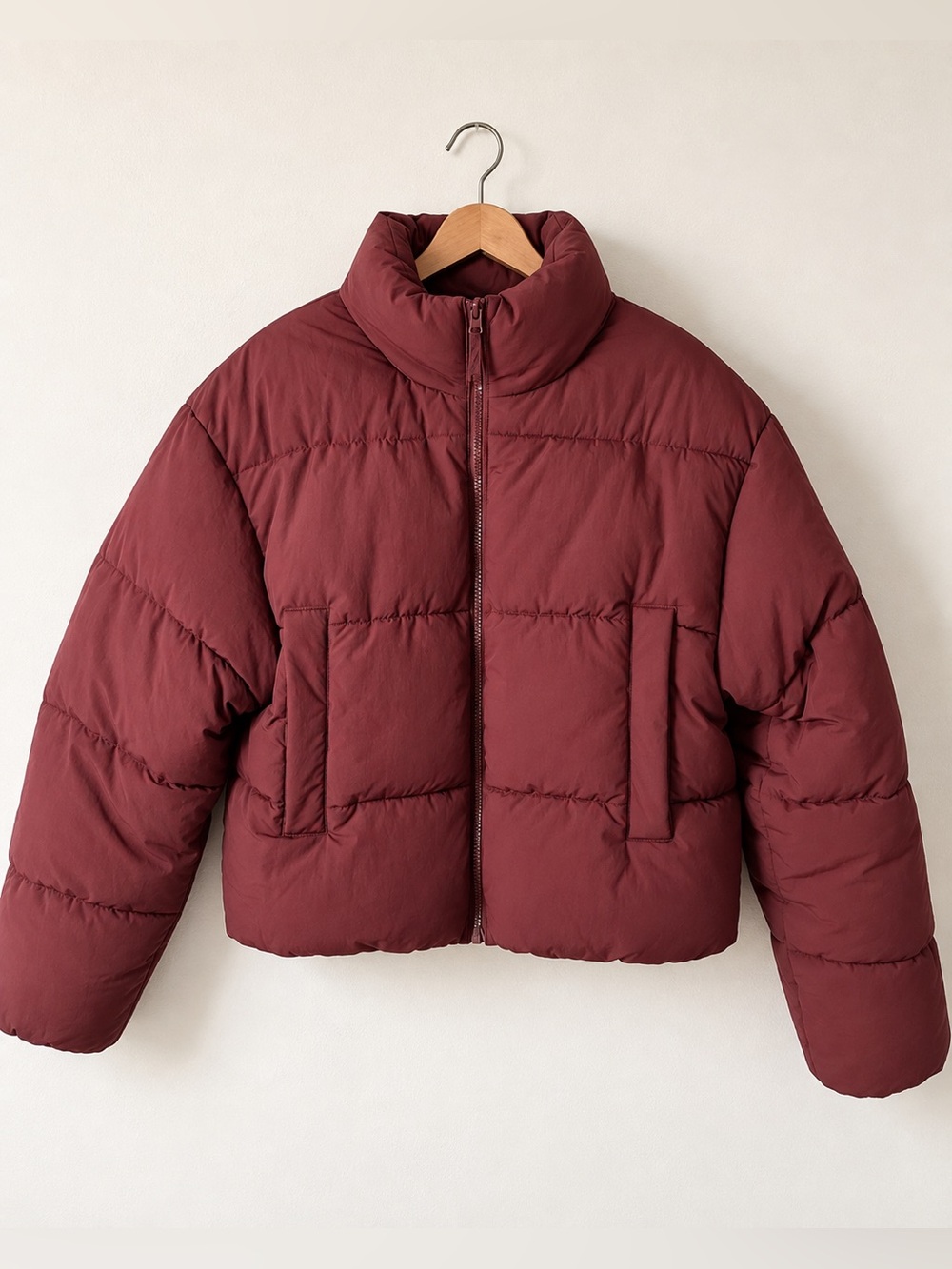 H&M Divided Burgundy Cropped Puffer Jacket – Size M